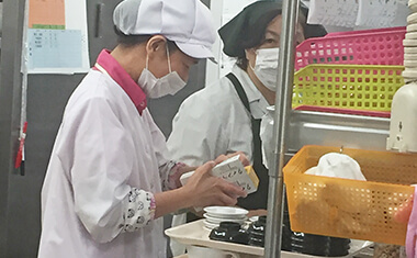 厨房作業